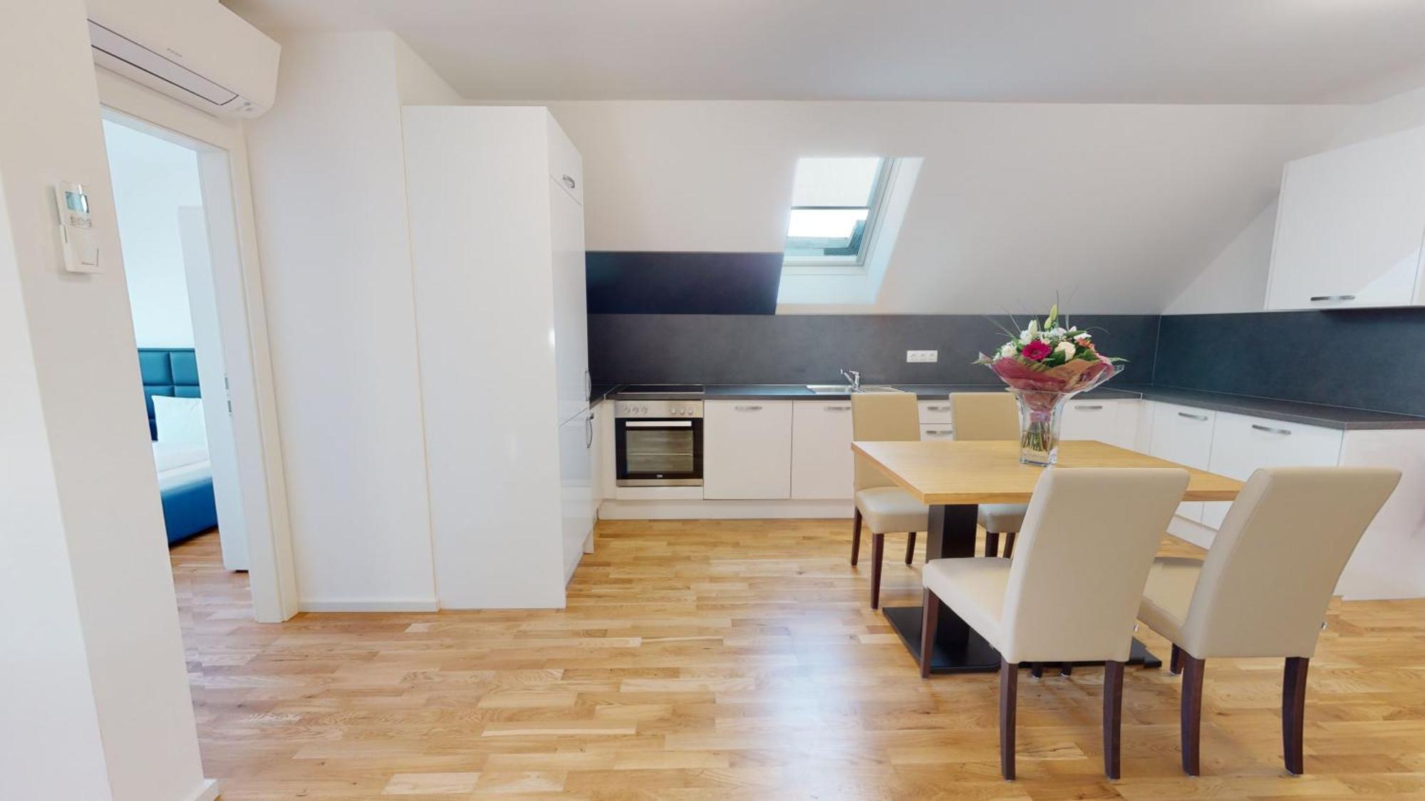 Alon Homes Vienna - Premium City Center Apartments Værelse billede