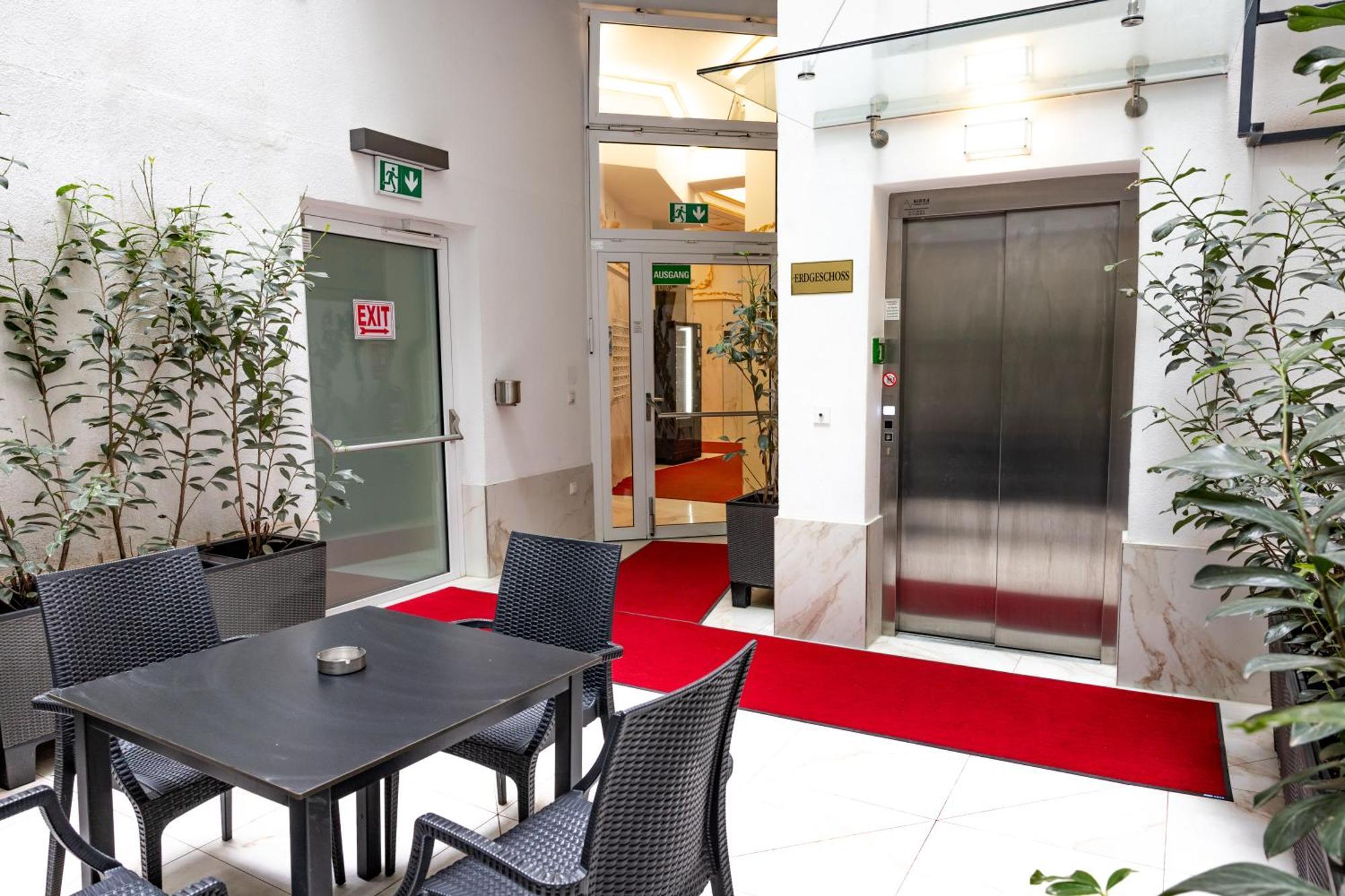 Alon Homes Vienna - Premium City Center Apartments Eksteriør billede